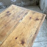 Farmhouse table with spindle legs 2m