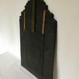 Miroir à parclose en laiton repoussé XIXème - 65x39cm