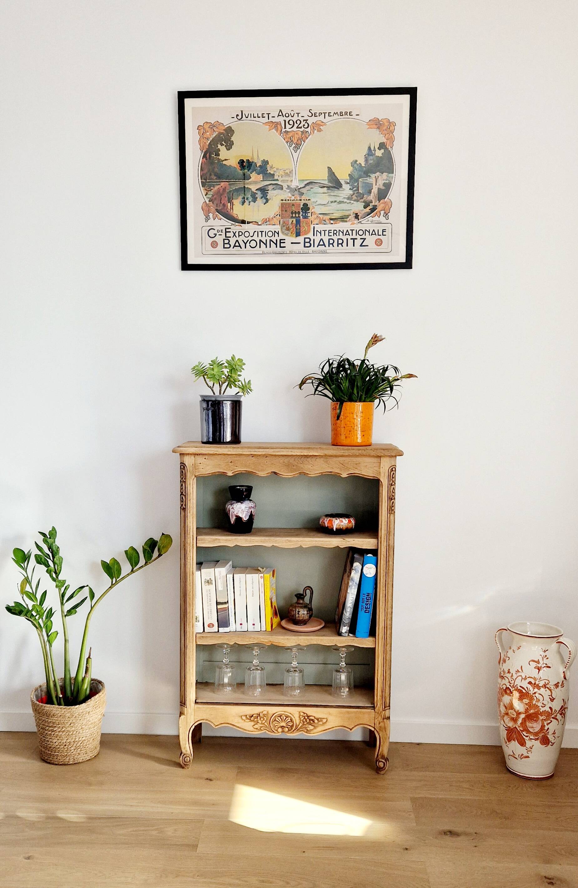 Bibus vintage oak bookcase