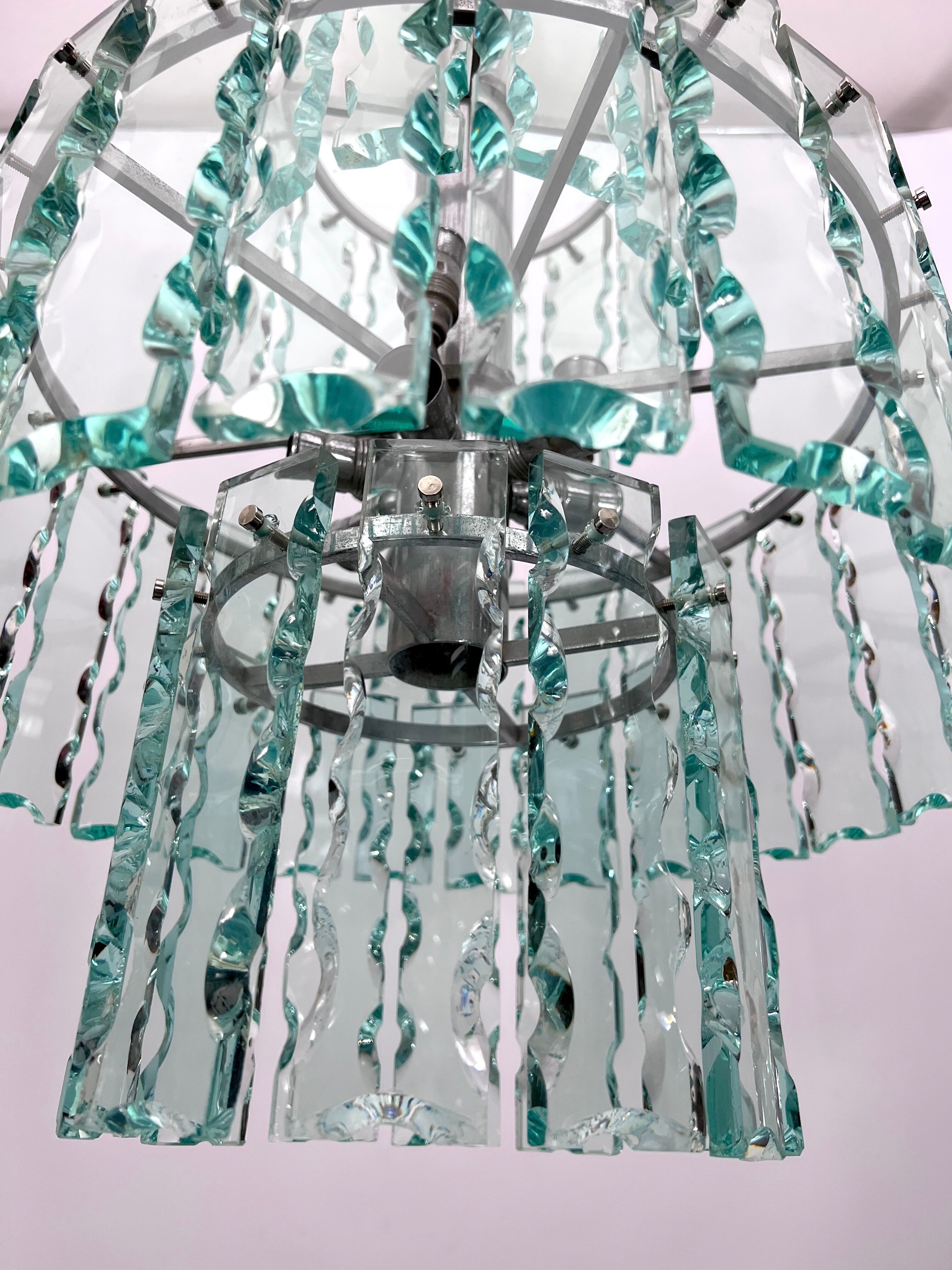 Italian cut glass chandelier by Zero Quattro. 1970s