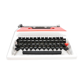 Oxford Red Underwood 315 vintage new ribbon typewriter