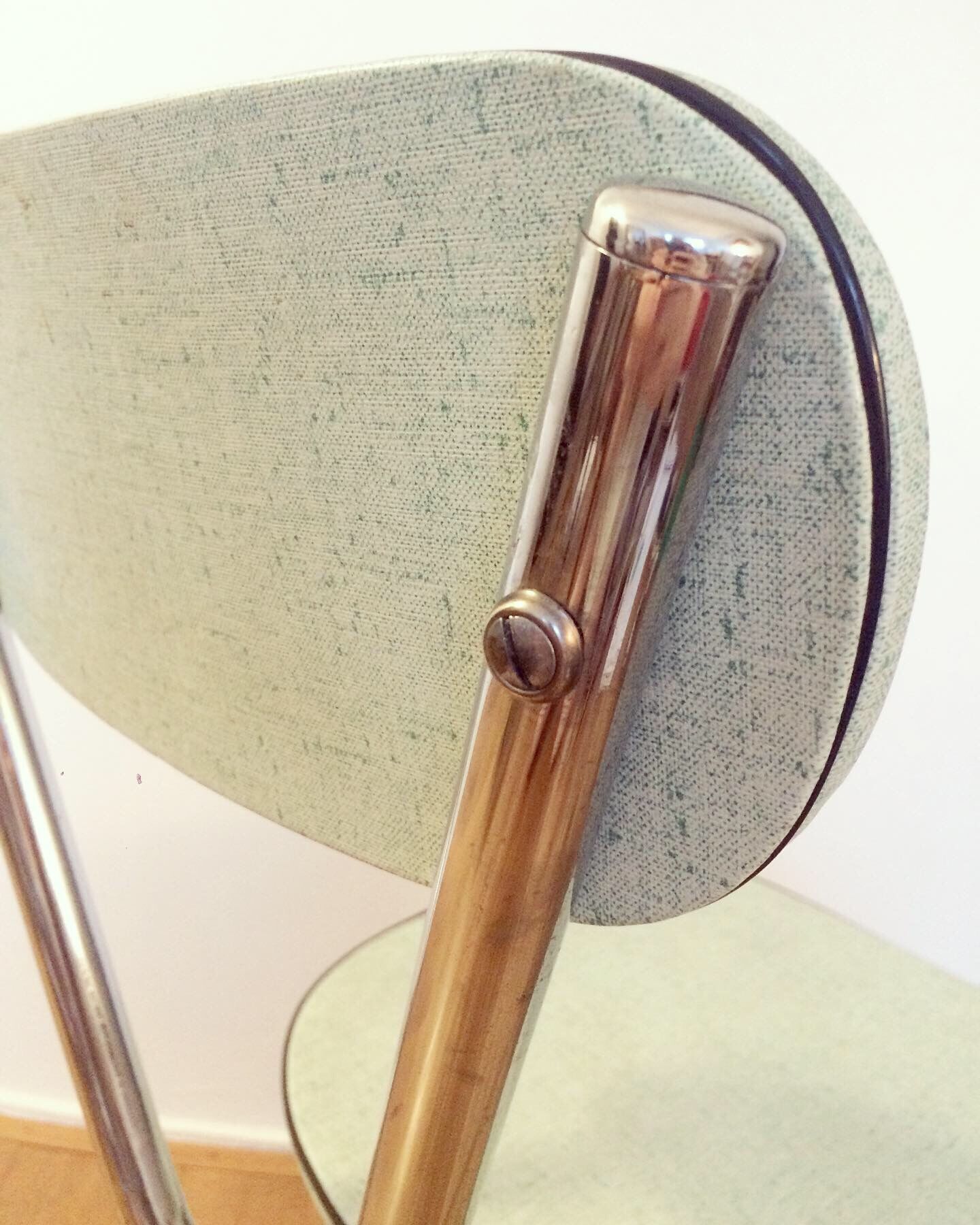 Tublac chairs