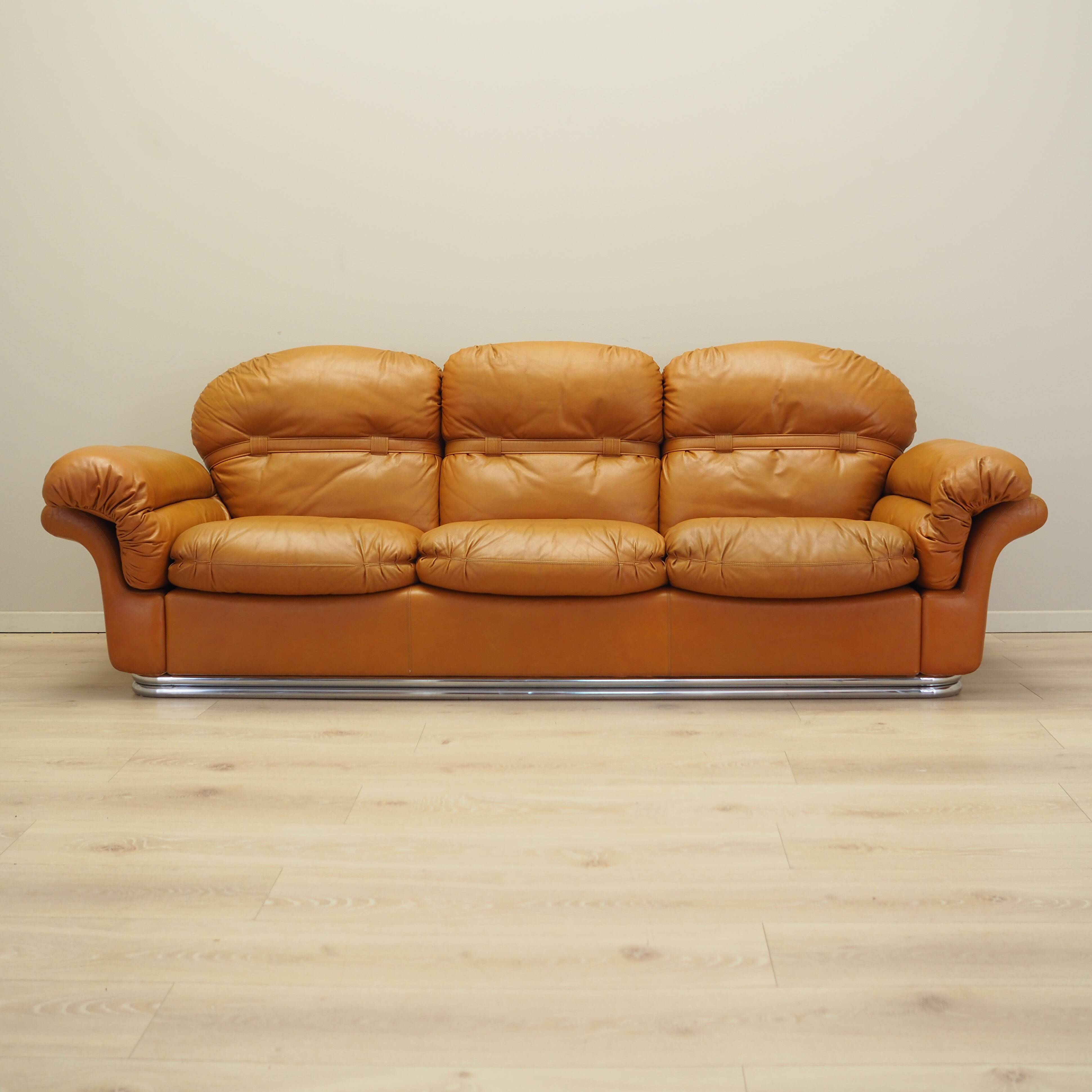 Orange leather sofa, Space Age design, 1960s, production: Italy