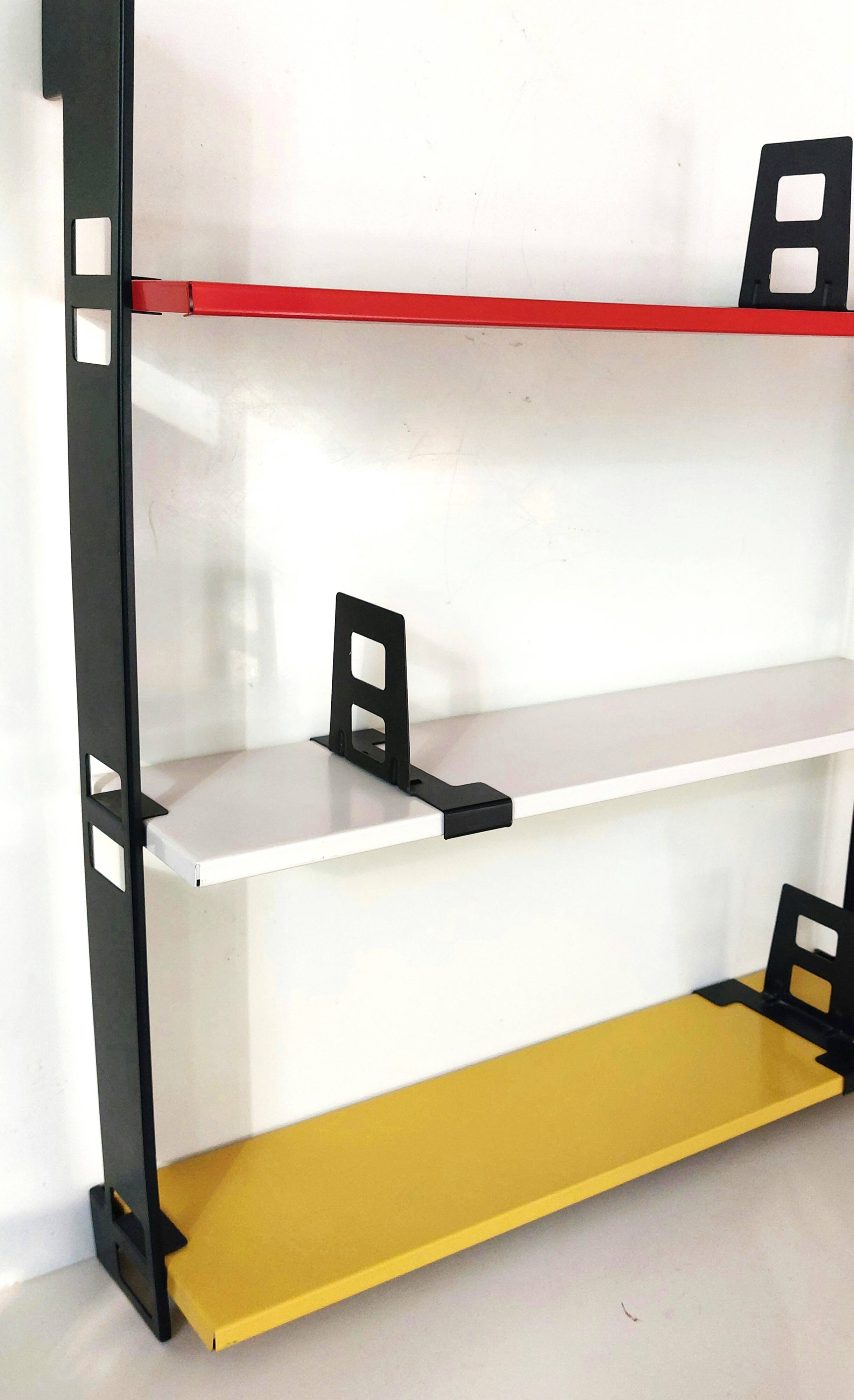 Rare vintage wall shelf, model "Pocket" - Tomado '72 / '73