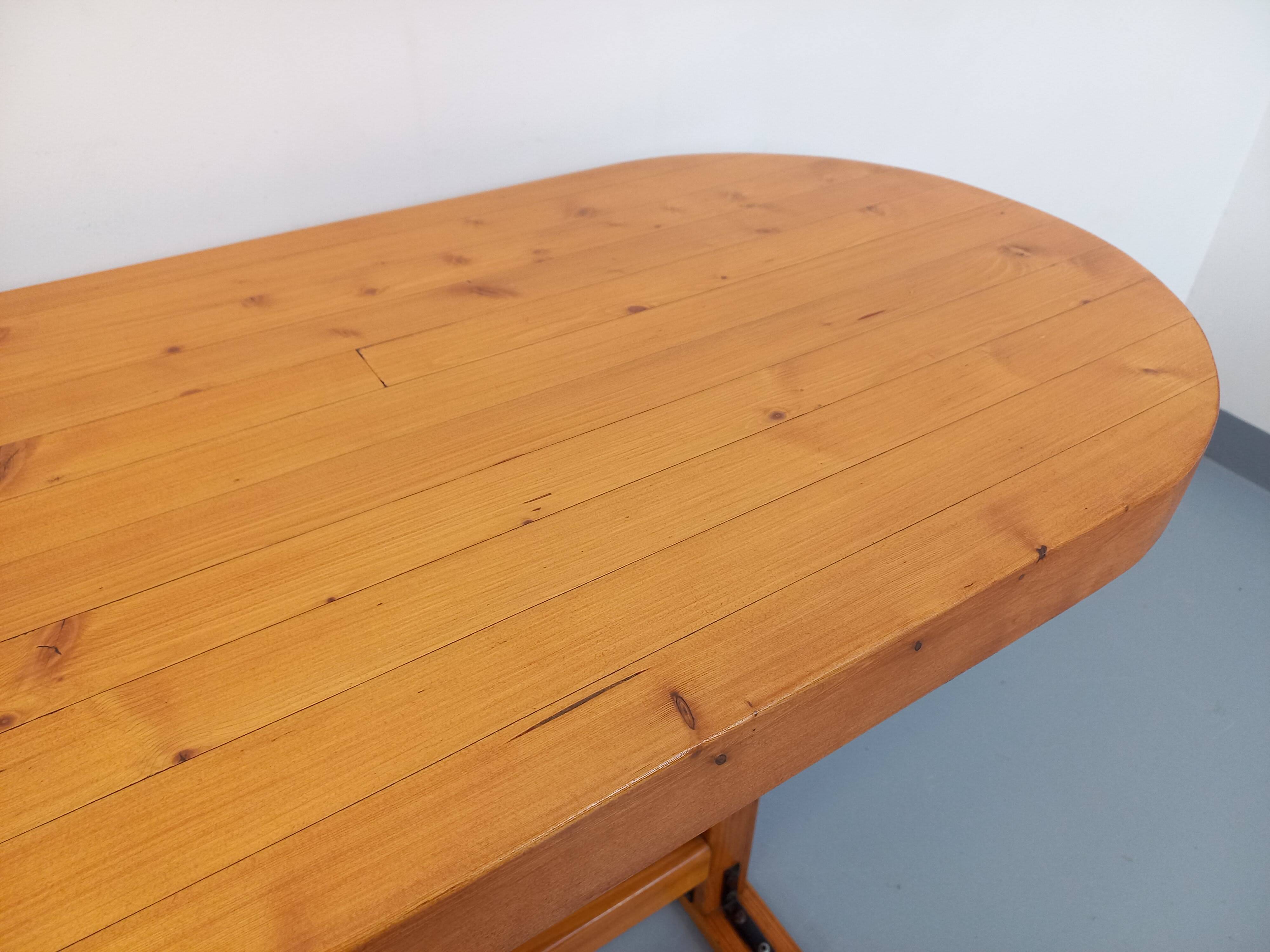 Oval table / vintage pine console from the 60s 70s