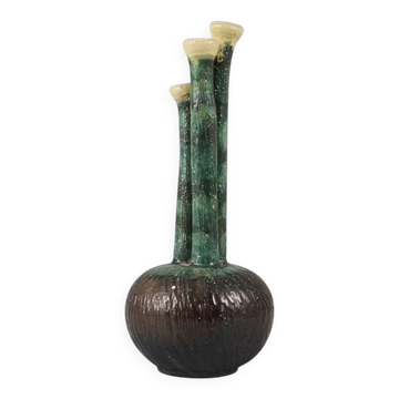Arne Säfström, rare ceramic tulip vase, The Modern Scandinavian, mid-1900s