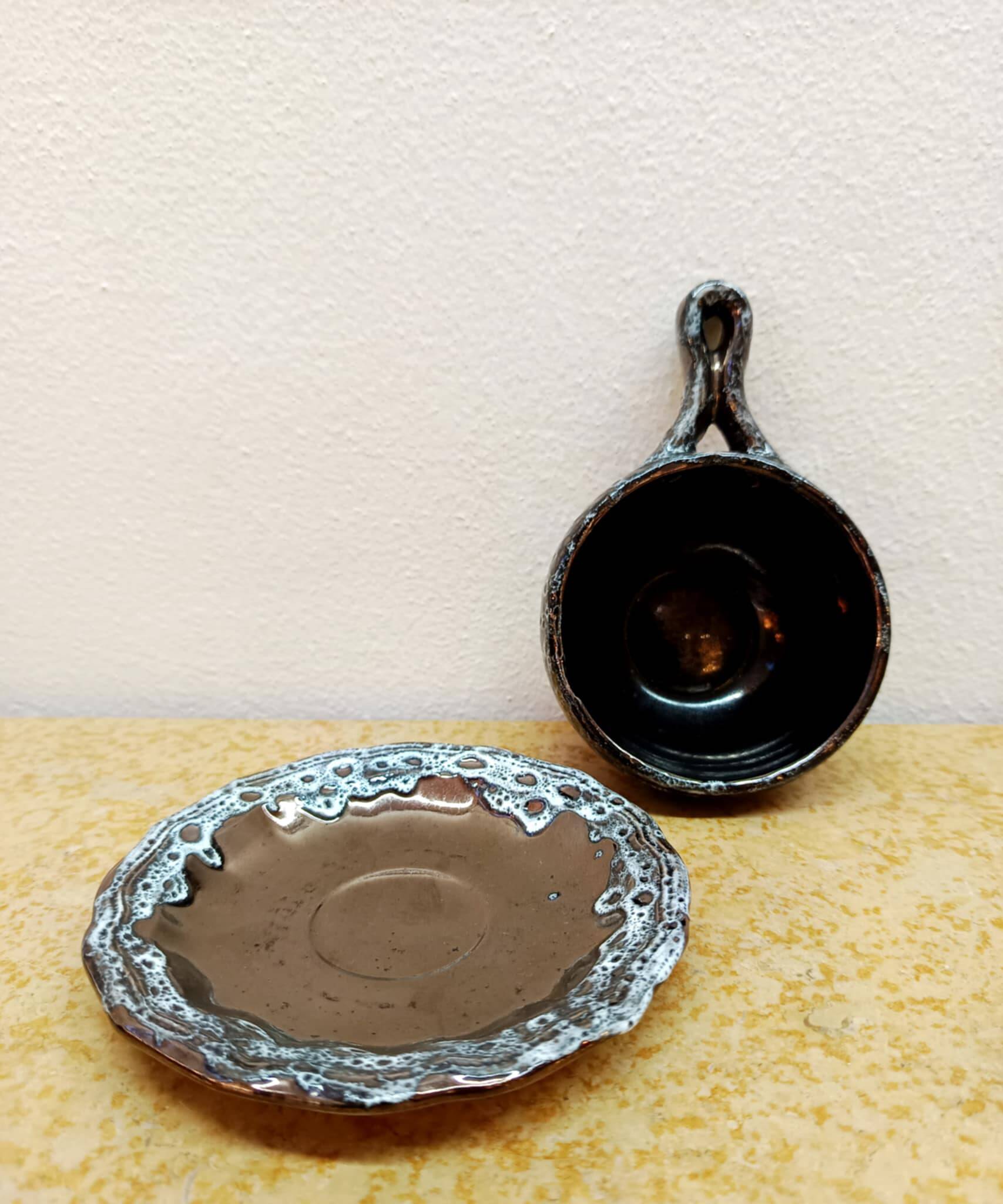 Six vintage Sars Poteries coffee cups, 1960