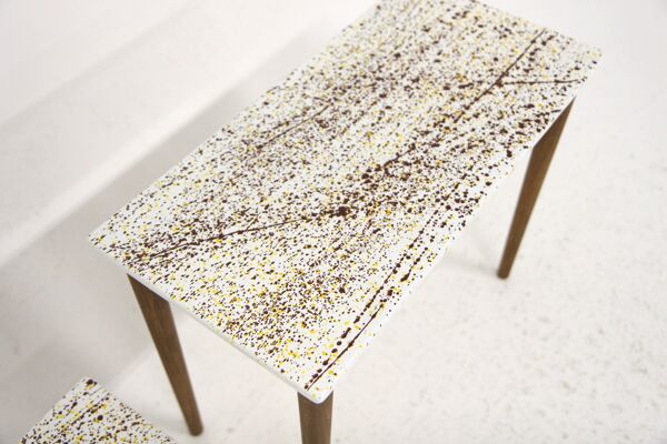 Set de 2 tables en émail, Suède, 1970