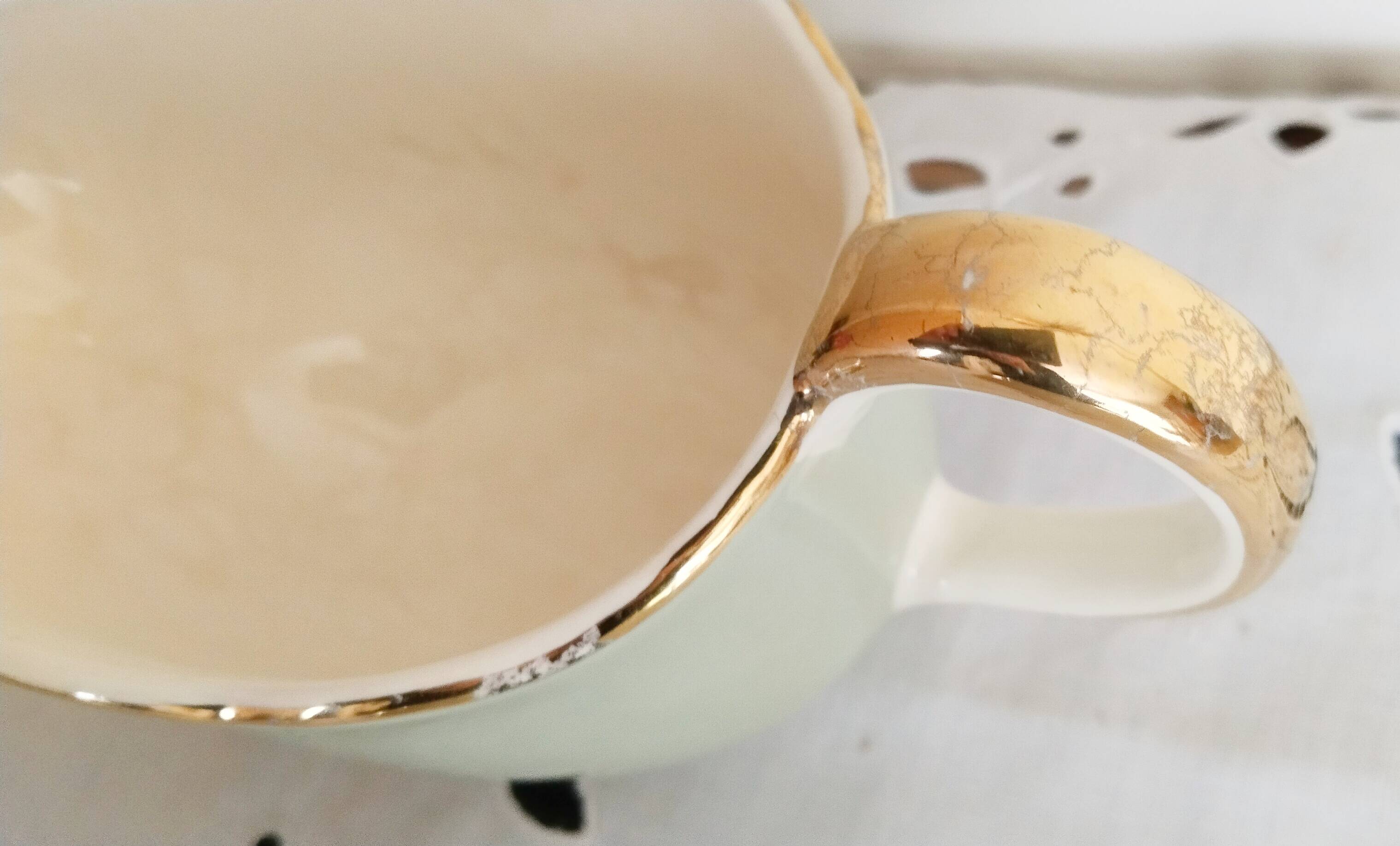 Villeroy and Boch porcelain salad bowl and sauce boat