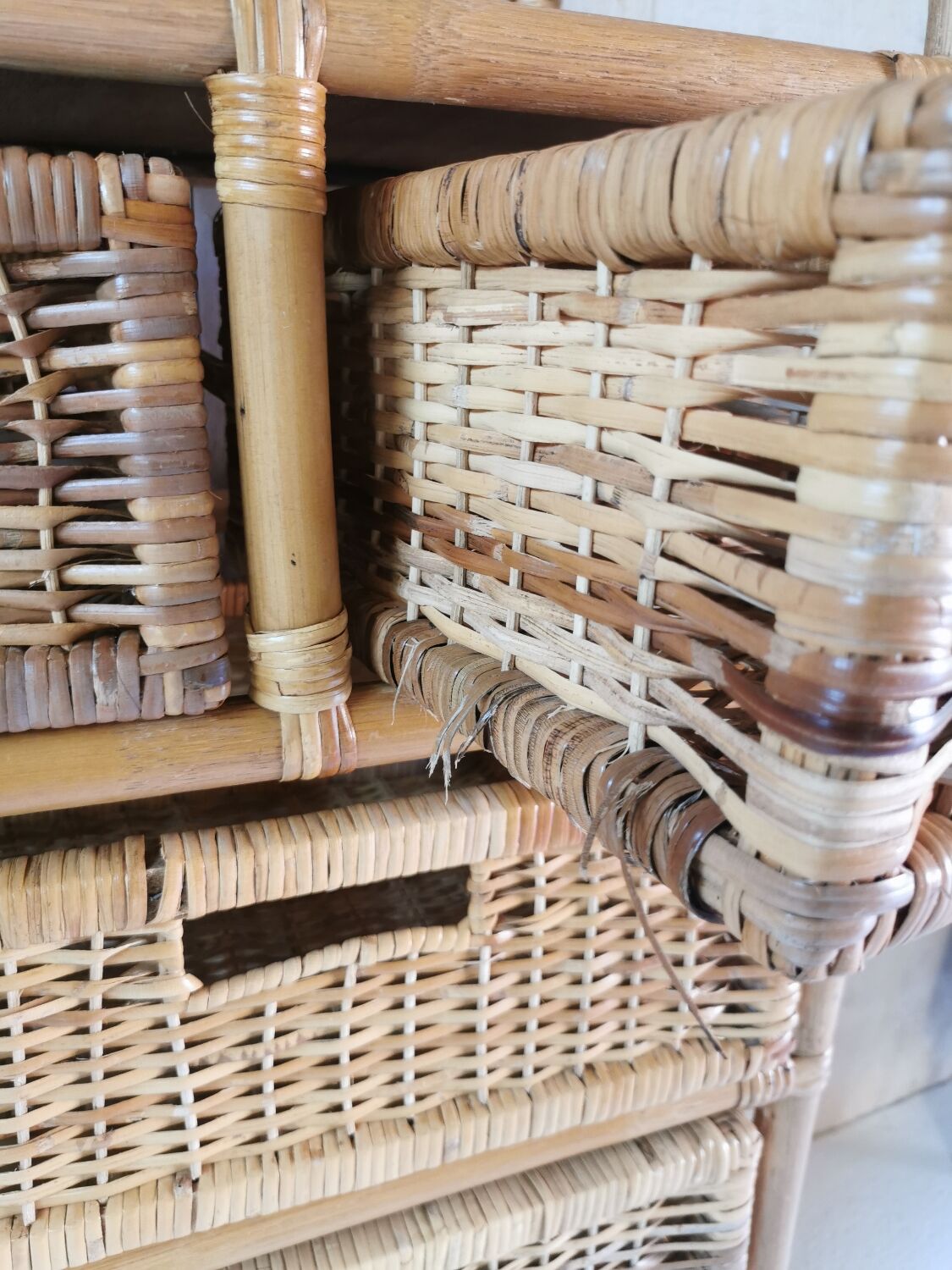 Rattan ragpicker