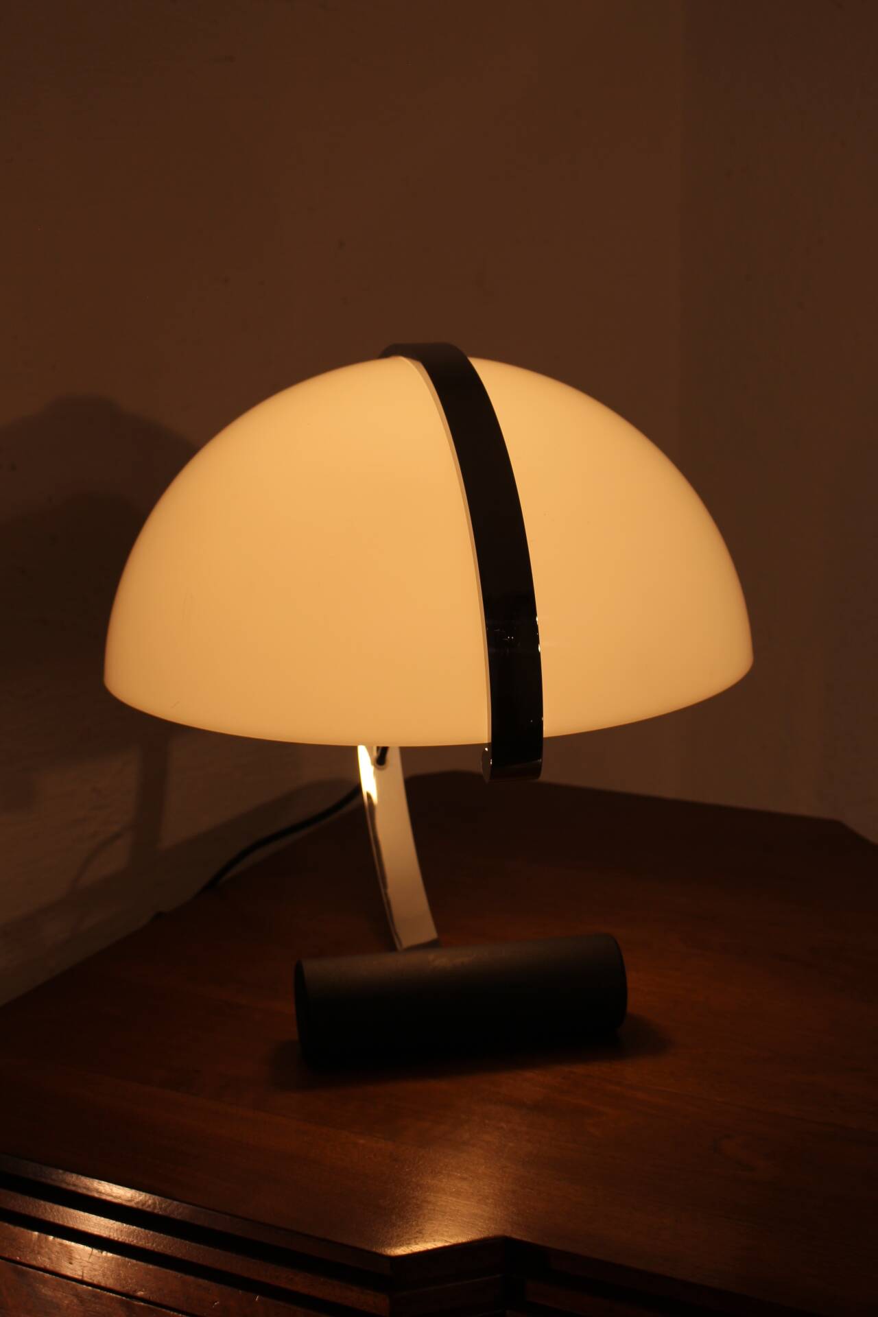 1980s Fontana Arte lamp