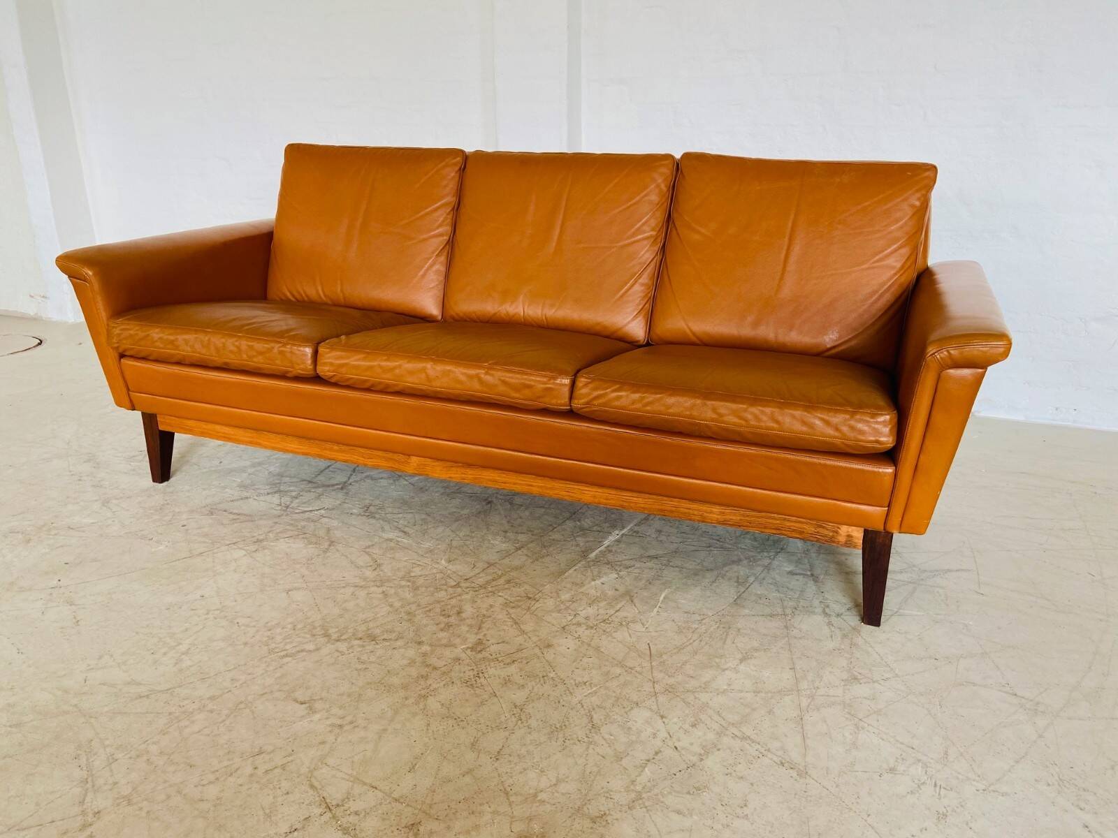 Mid-century vintage Danish 3-person sofa in cognac leather by Nili Stoppmøbler