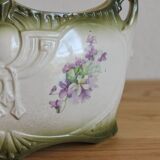 Small jardinière vase in art nouveau majolica.