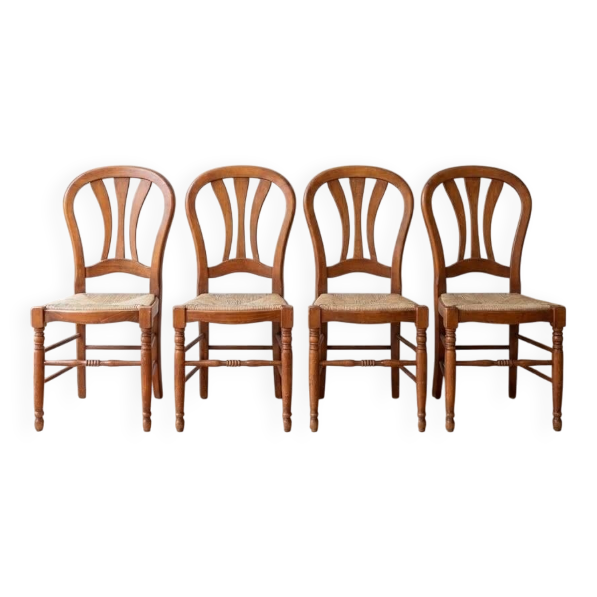 4 chaises en bois