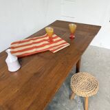 Extendable farmhouse table in oak