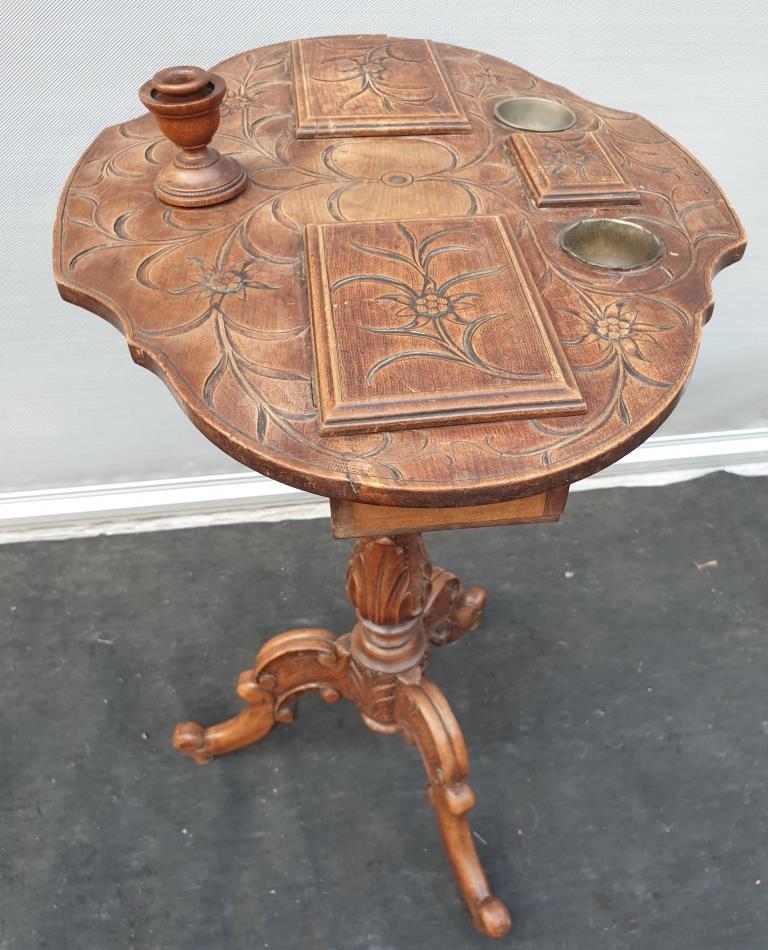 Magical work table for inspired artist