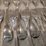 12 silver-plated metal cake forks by Argental silversmiths with a decorative pattern