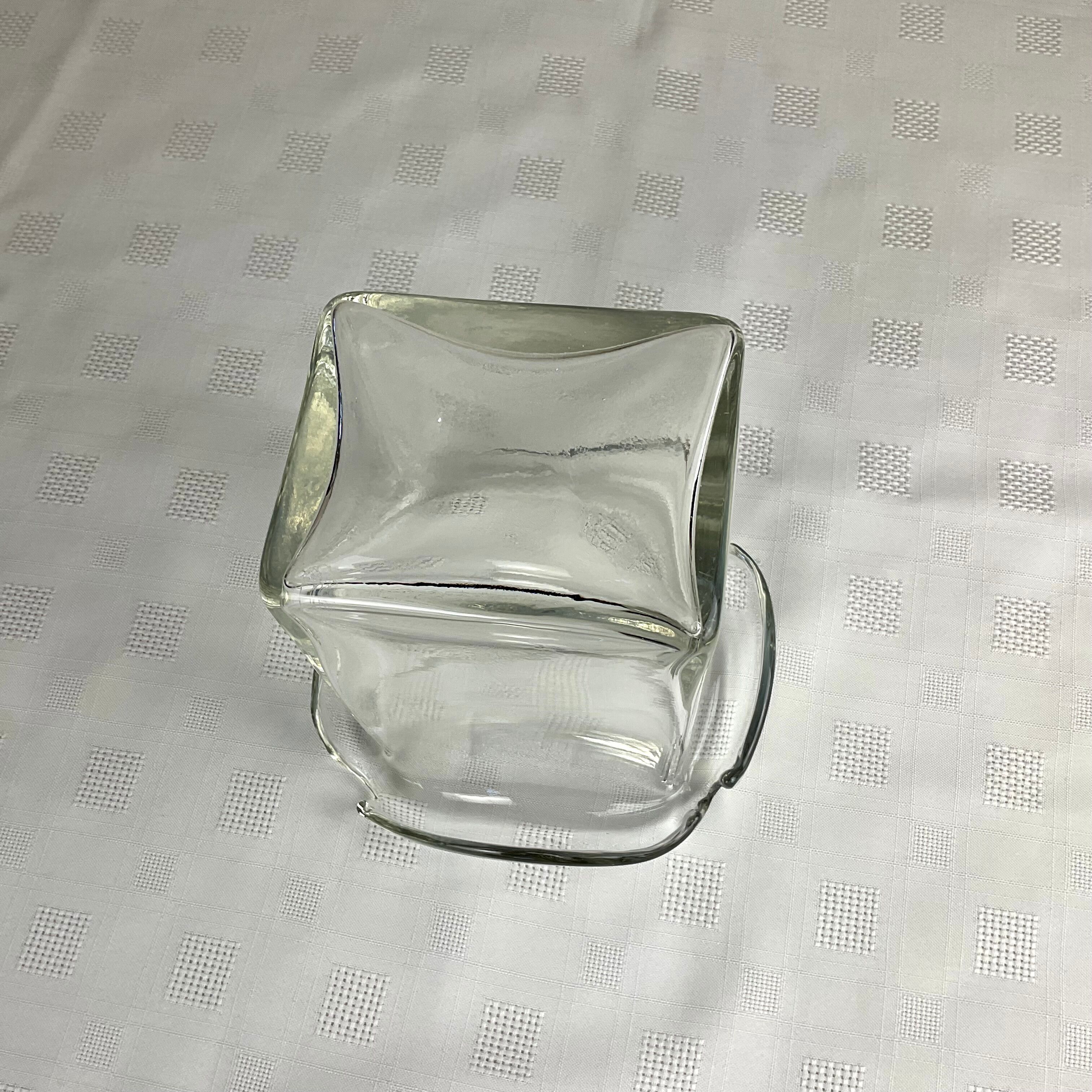 Design glass vase rectangular shape