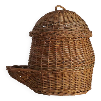 Patatière  ou  panier de rangement en osier restaurée