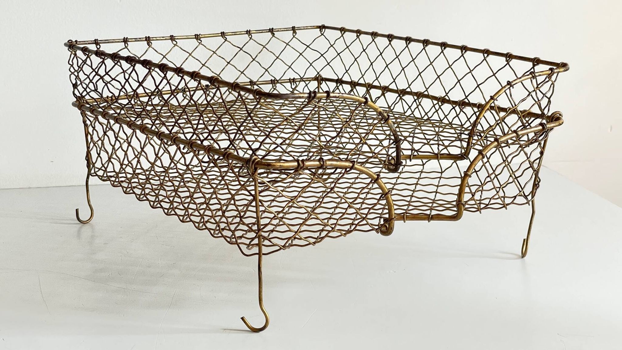 Bannettes empilables fil de laiton vintage