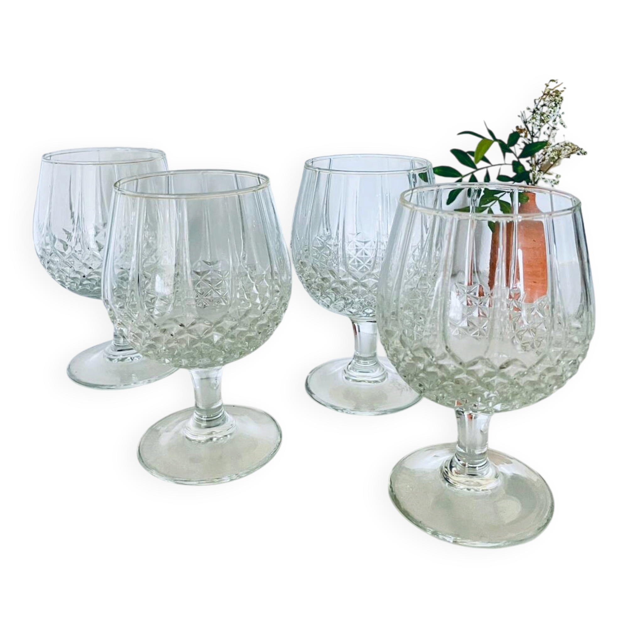 4 diamond point glass cognac or brandy glasses