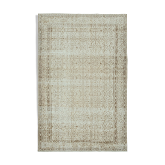 Hand-knotted rustic turkish beige rug 196 cm x 296 cm