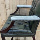 Fauteuil Chesterfield anglais des années 70