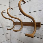 Curved wooden coat rack with 3 hooks, 1920s.