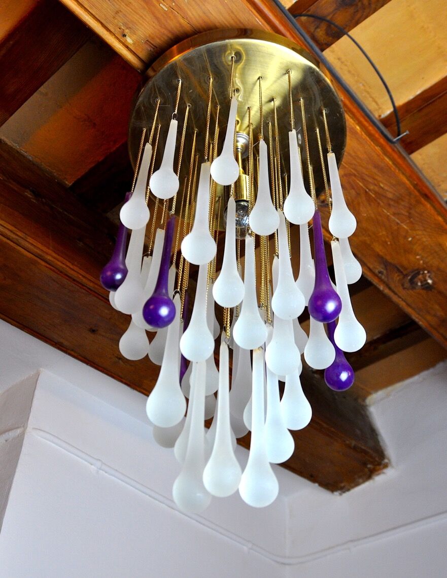 Venini waterfall ceiling lamp, murano crystals, two-tone purple and white, Italy, 1960