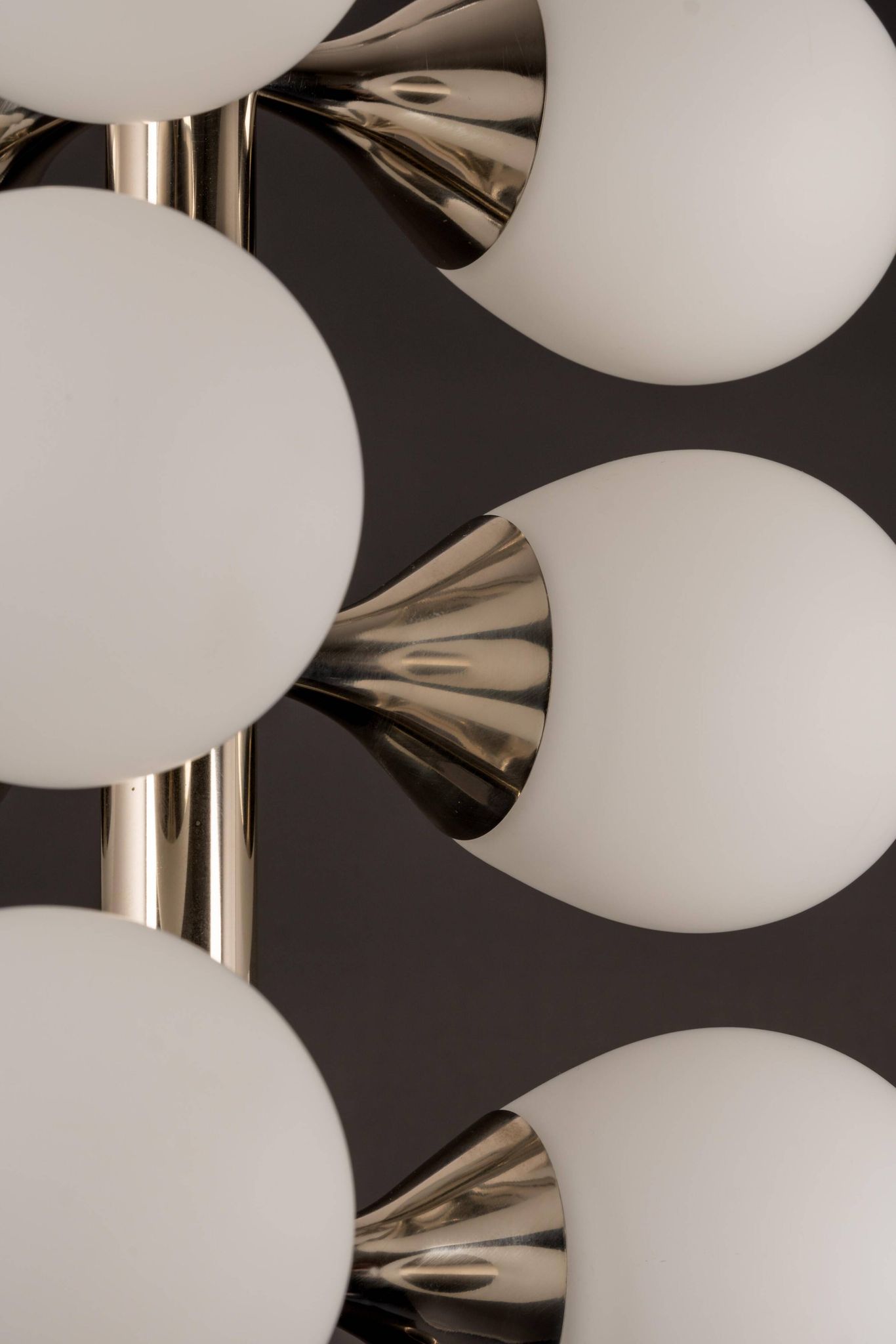 Suspension Moleculaire Sputnik, Allemagne, années 1970