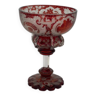 Large crystal bowl - Animal motifs, 19th century period