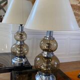 Paire de lampes en verre fumé et chrome