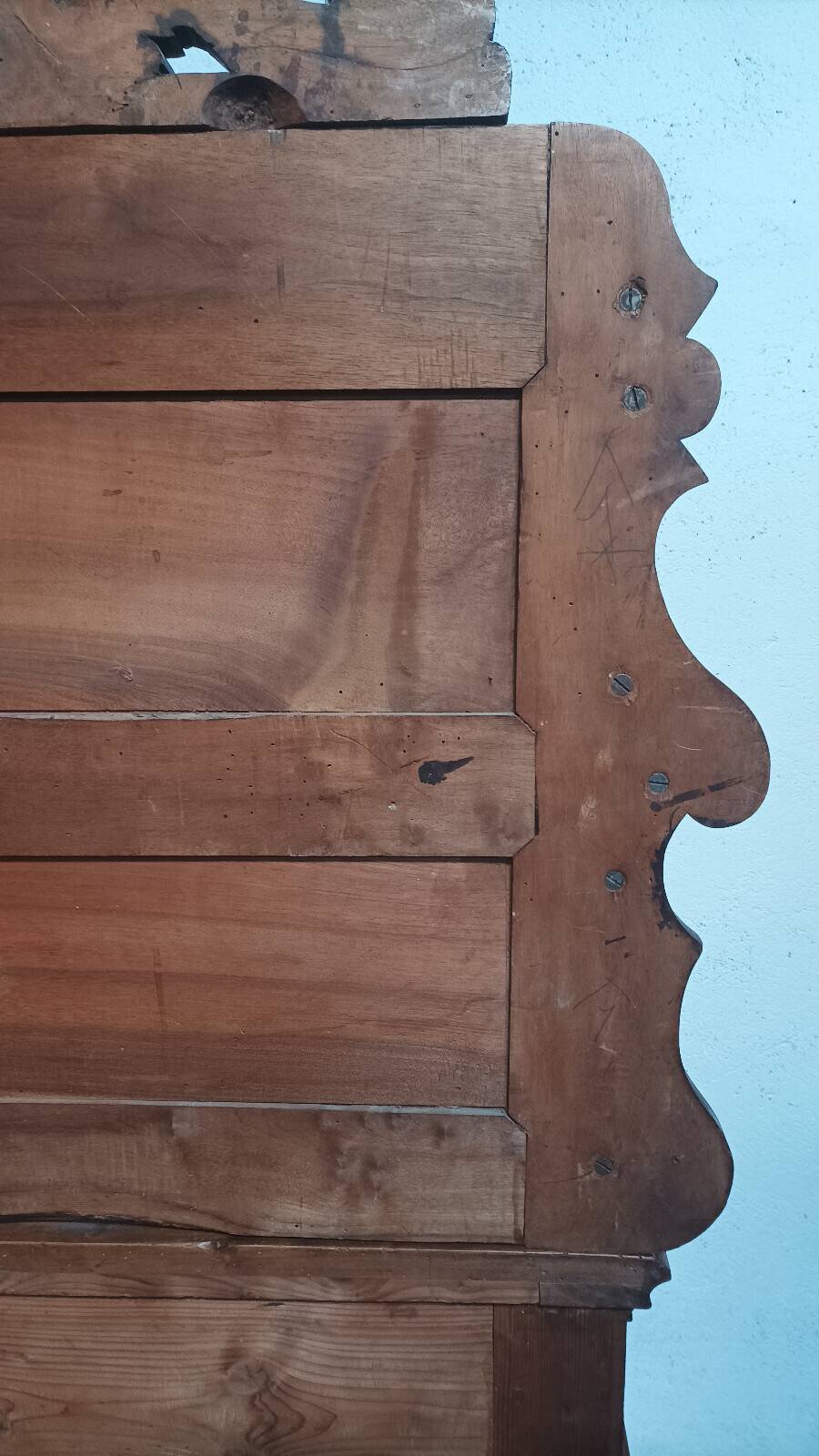 19th-century walnut Saint Hubert buffet