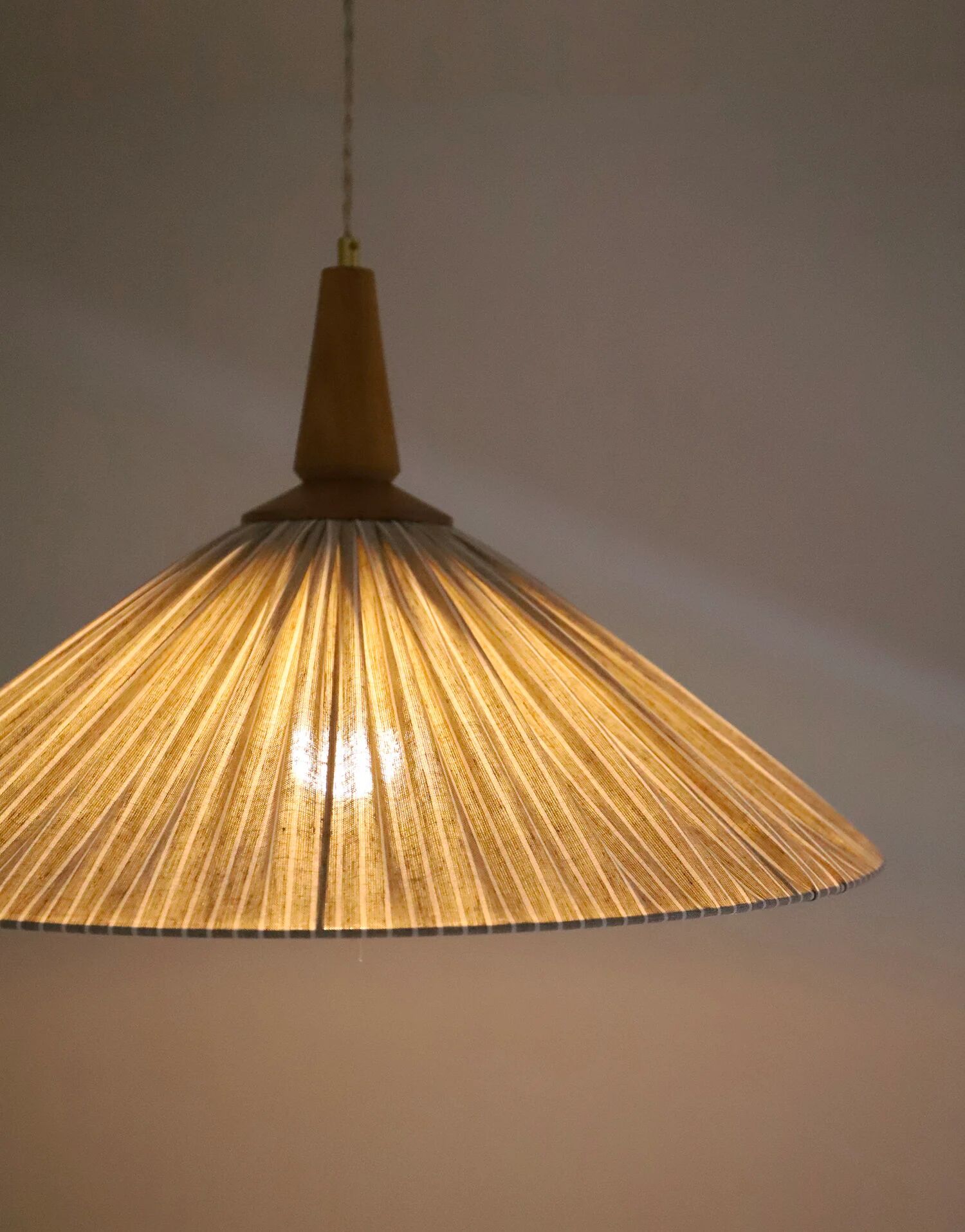 Suspension ELEONORE — 60 cm, striped olive linen and cotton