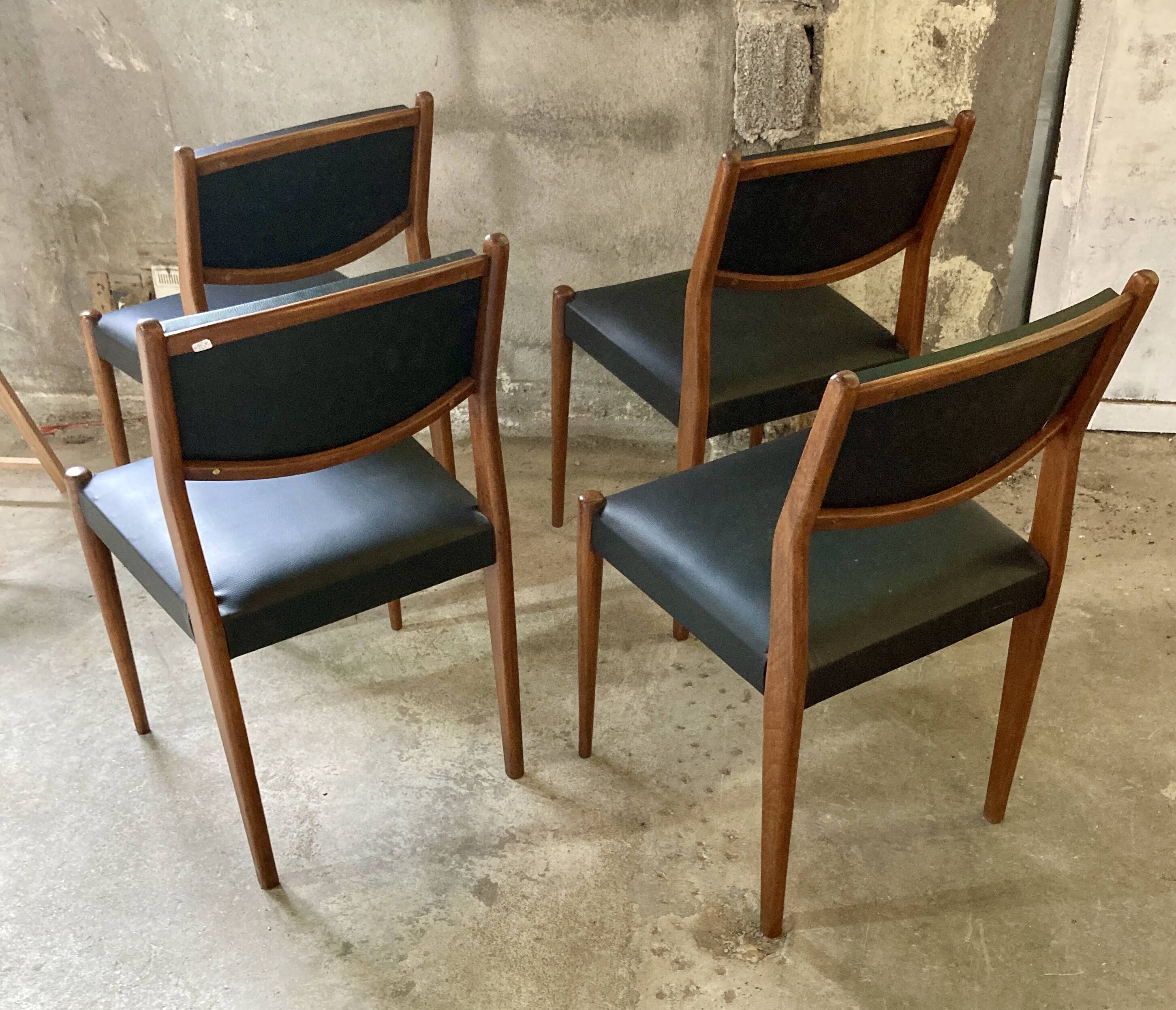 4 chaises vintage de style scandinave