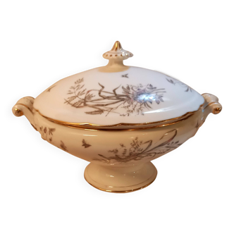Large tureen decorated with flowers and butterflies, Limoges porcelain, vintage Haviland