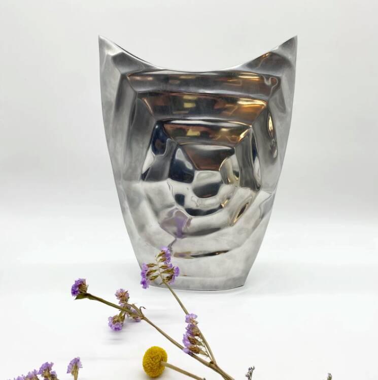 "Spider" XXL Vase / Aluminium Cast – 1980s