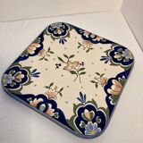 Desvres trivet, Rouen decor