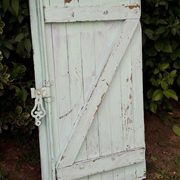 Volet ancien en bois