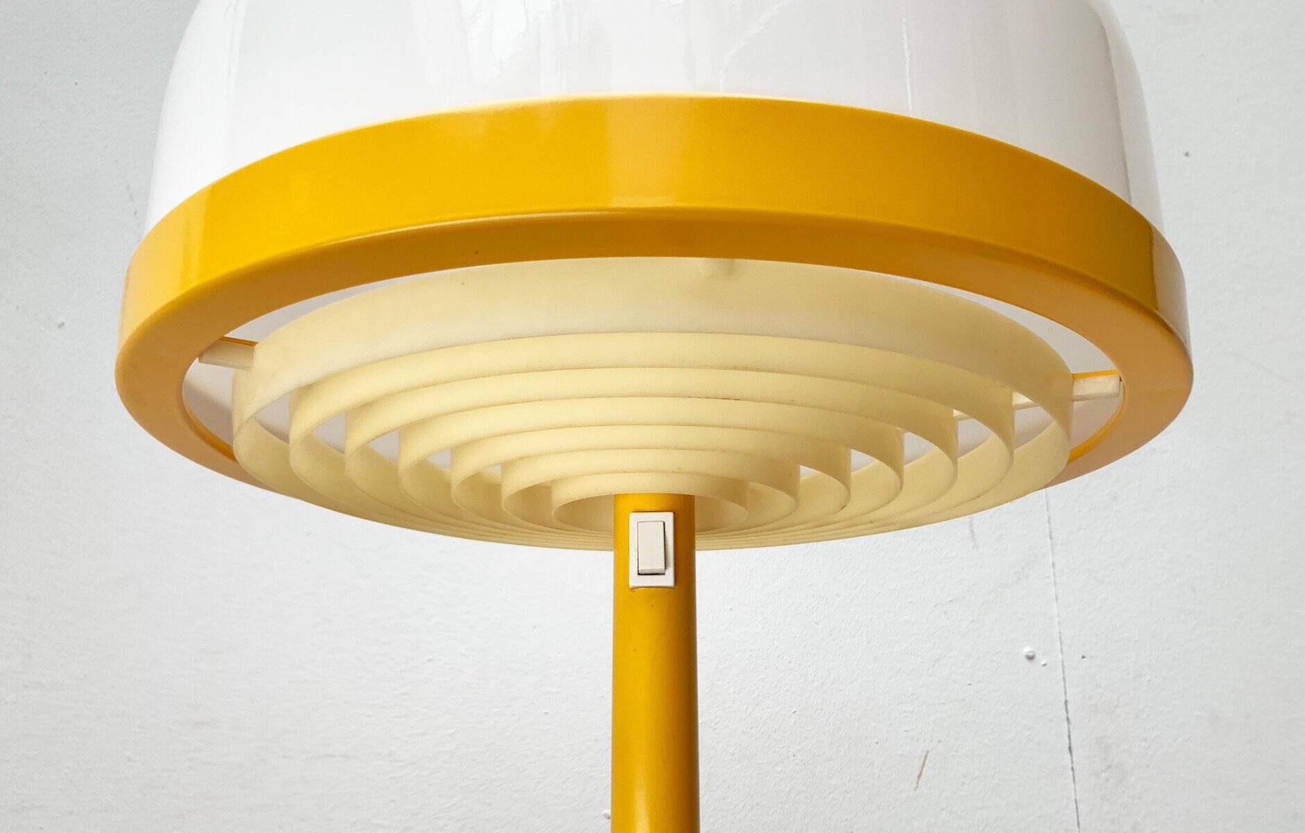 Lampe de table champignon allemande de l'ère spatiale Mid-Century de Kaiser Idell / Kaiser Leuchten, années 1960