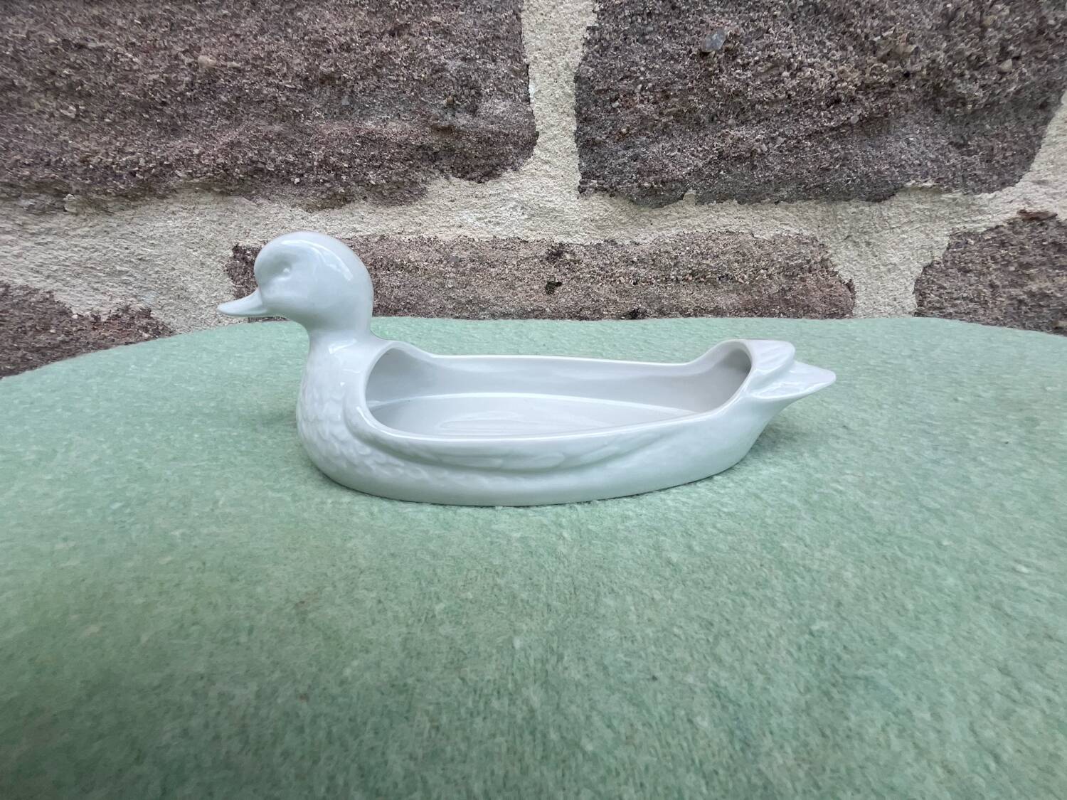 Serving dish