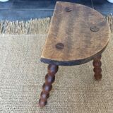 Tripod stool
