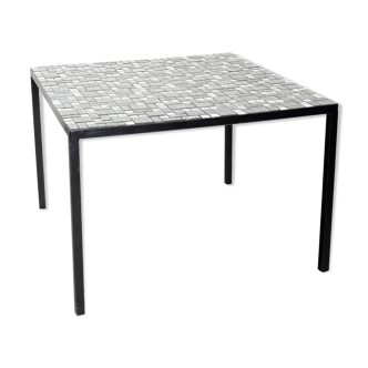 Bout de canapé en mosaïque noir et blanc vintage