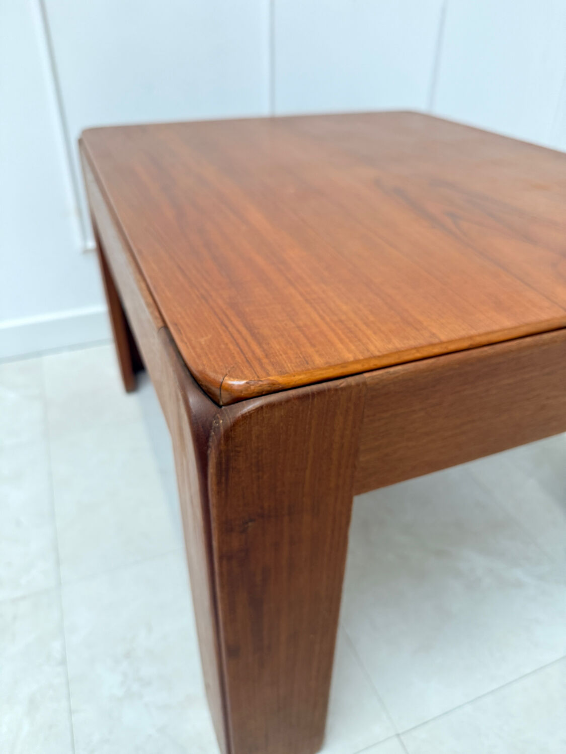 Niels Eilersen coffee table