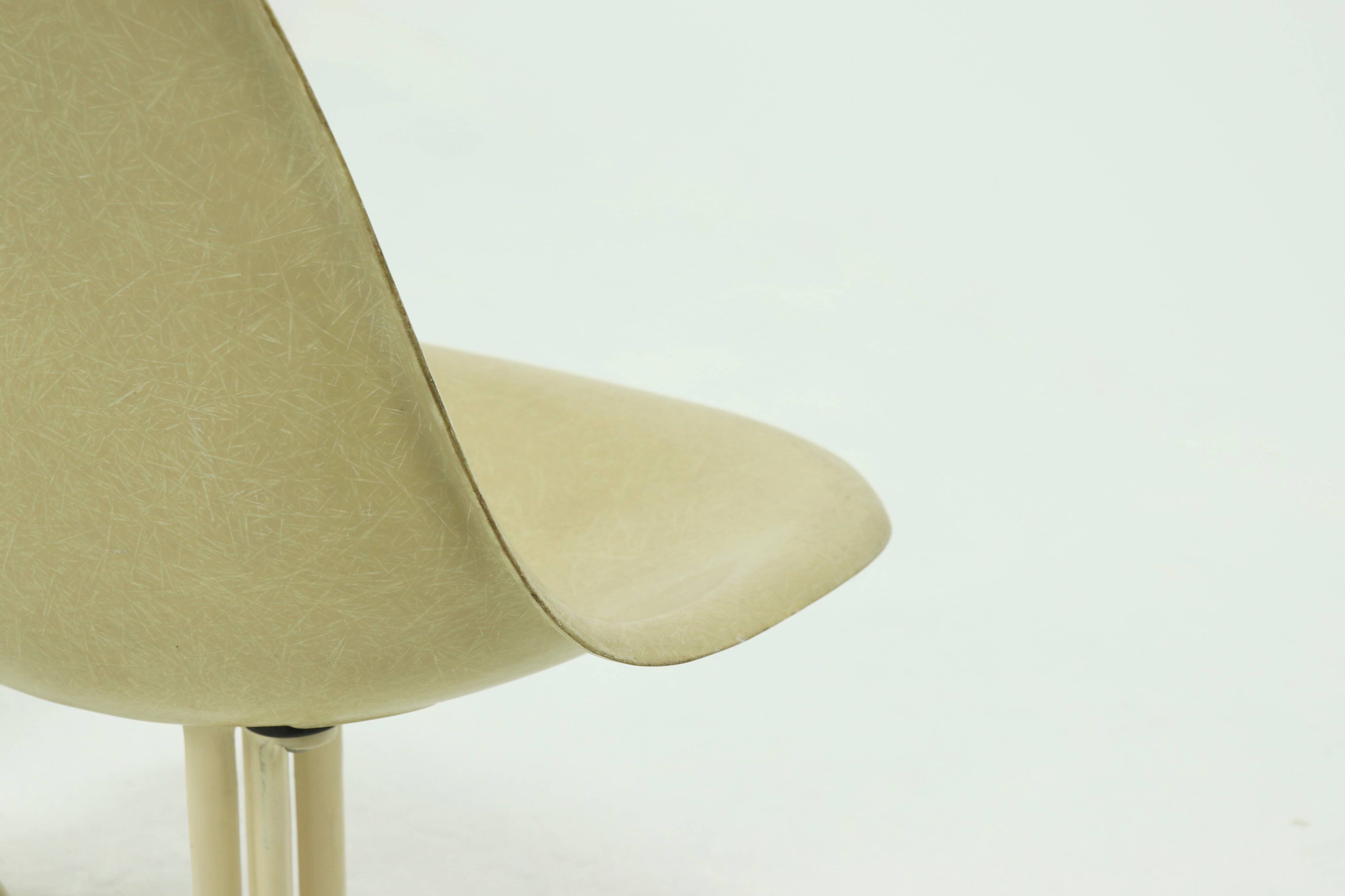 Set of 5 La Fonda Dining Chairs by Charles & Ray Eames for Vitra Herman Mil