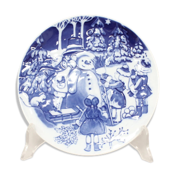 Royal Copenhagen Christmas plate in blue porcelain 1999