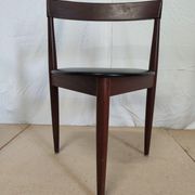 Table and 4 chairs by Hans Olsen for the Danish editions Frem R-jle