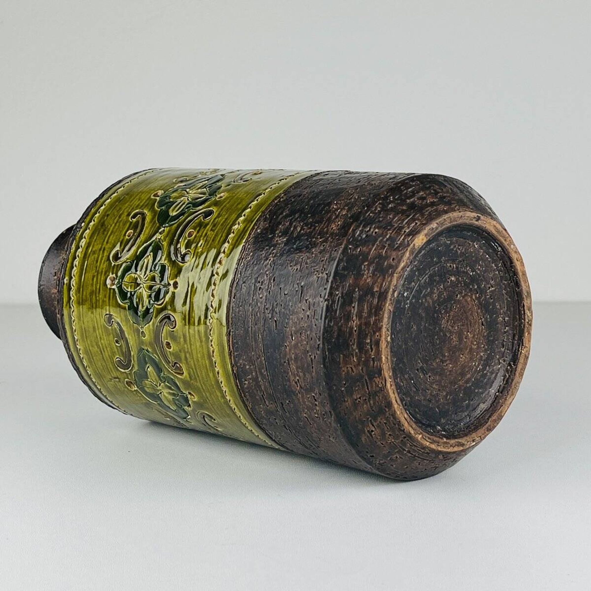 Vintage ceramic vase by Aldo Londi for Bitossi, Italy, 1970s.