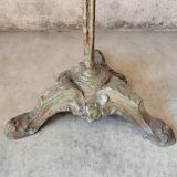 Garden pedestal table