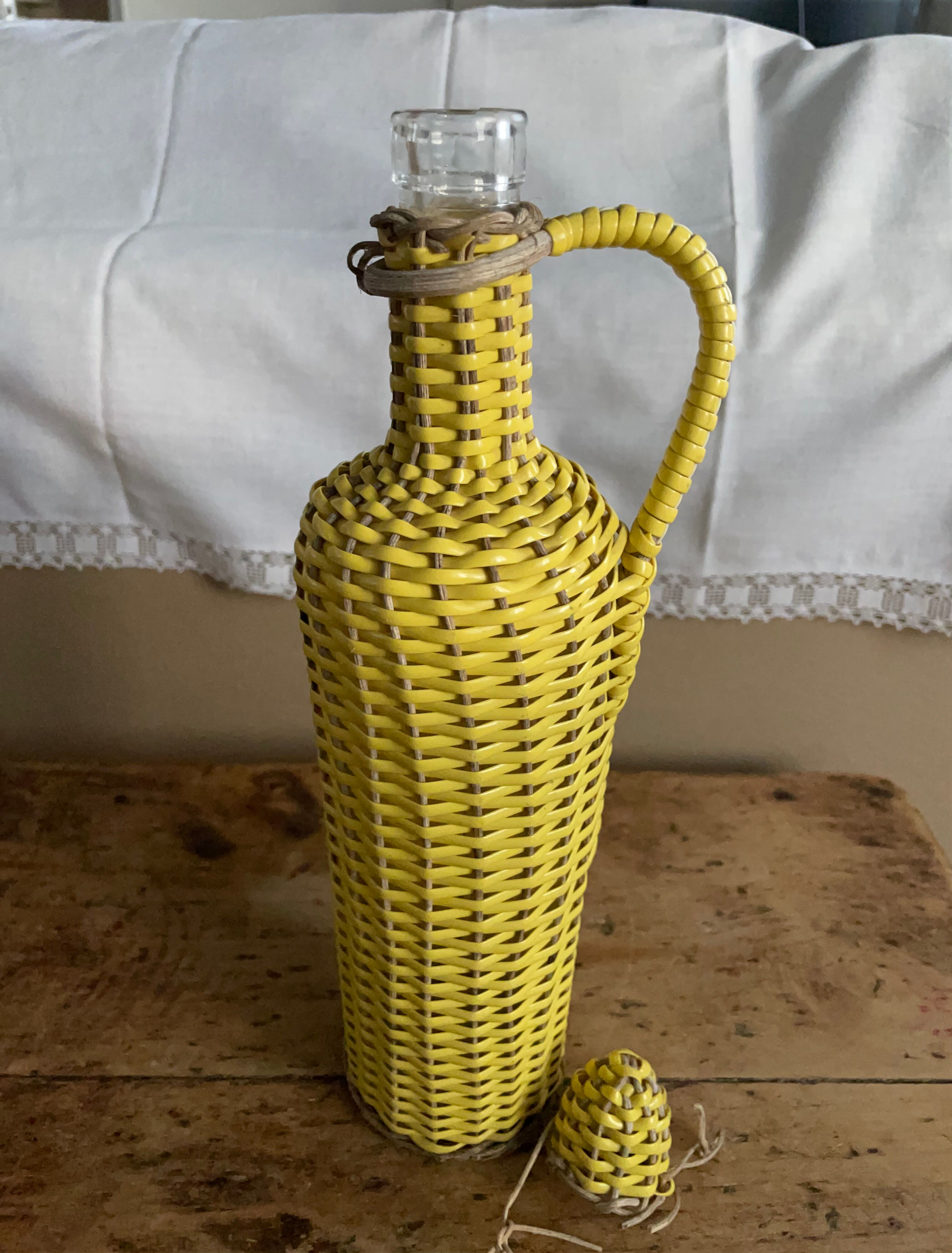 Bottle scoubidou year 60